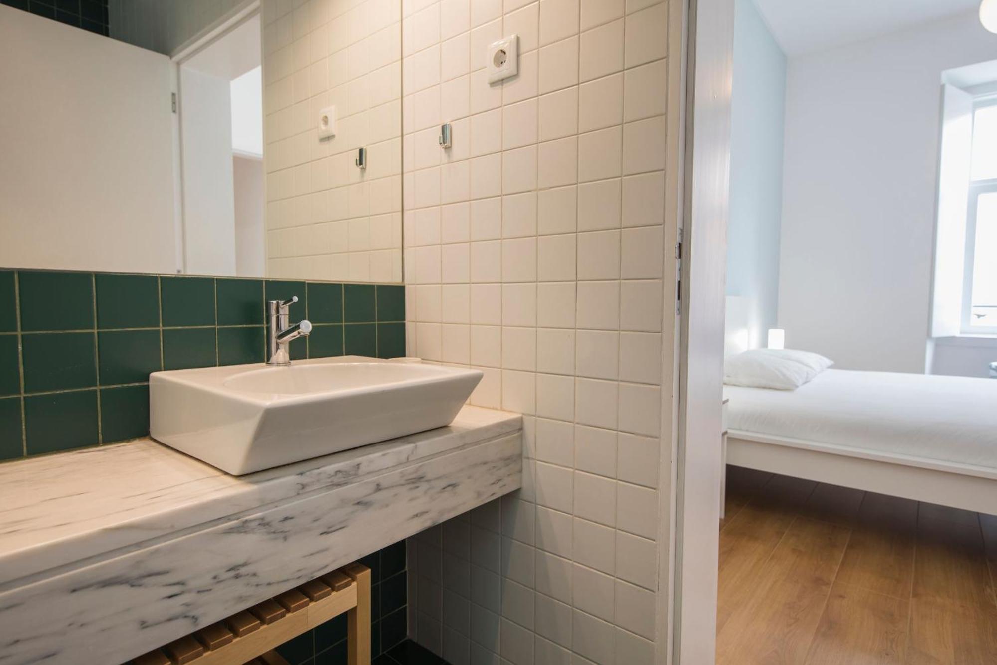 LovelyStay - Bright&spacious flat in Graça Lisboa Extérieur photo