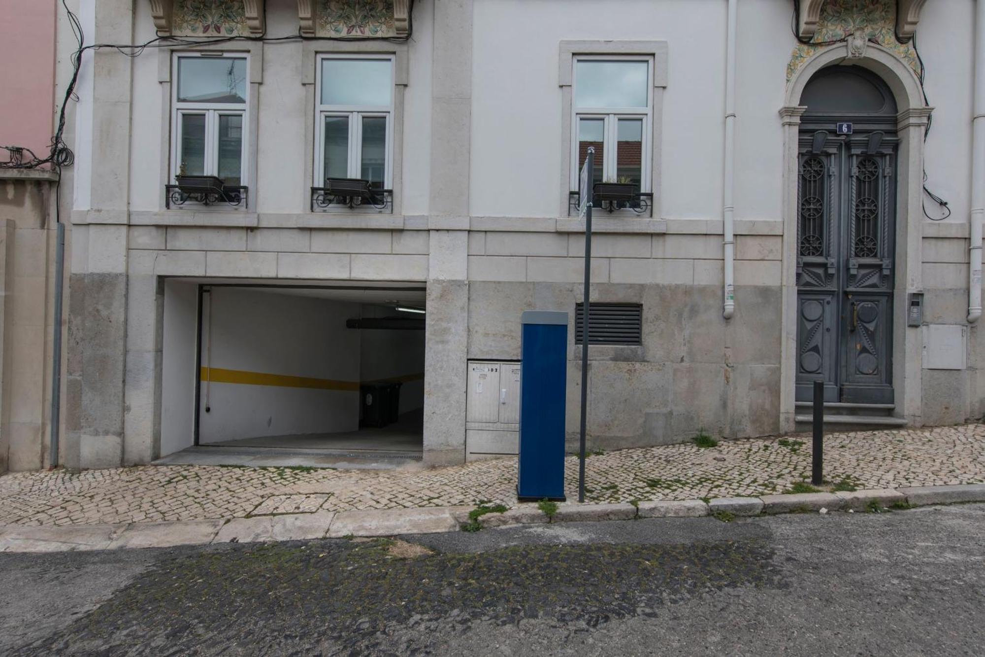 LovelyStay - Bright&spacious flat in Graça Lisboa Extérieur photo
